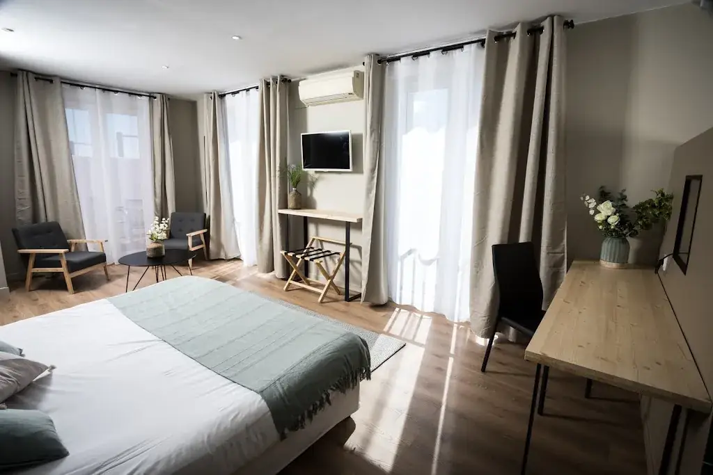 A La Voile Blanche_Bouzigues_slider_image_3