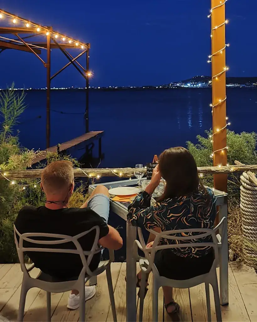 Le St Pierre Tarbouriech restaurant in Loupian