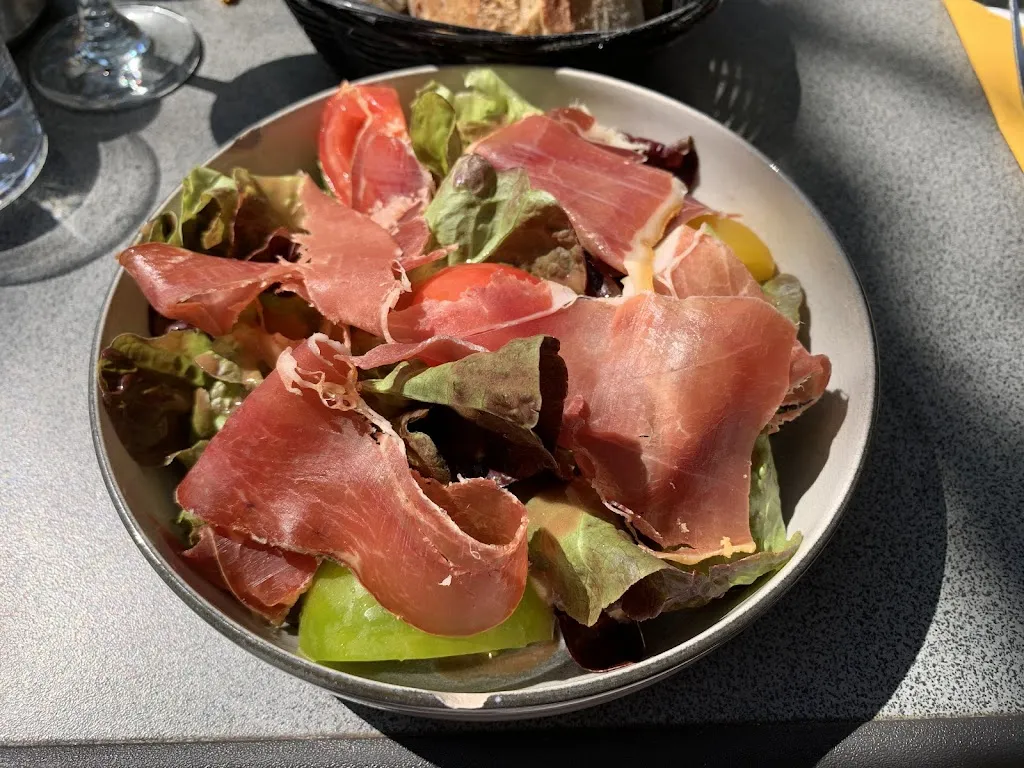 Alex Sim_Le Conti Fronton_Fronton_review