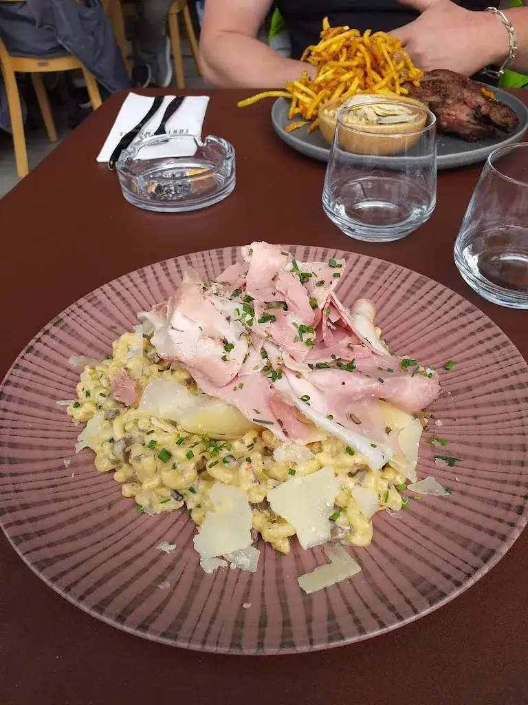 Menu_La cantine des Michels - Eurocentre | Burger, Sandwich, Salade, Poké et Plat sur place et à emporter_Castelnau-d'Estrétefonds_image_9