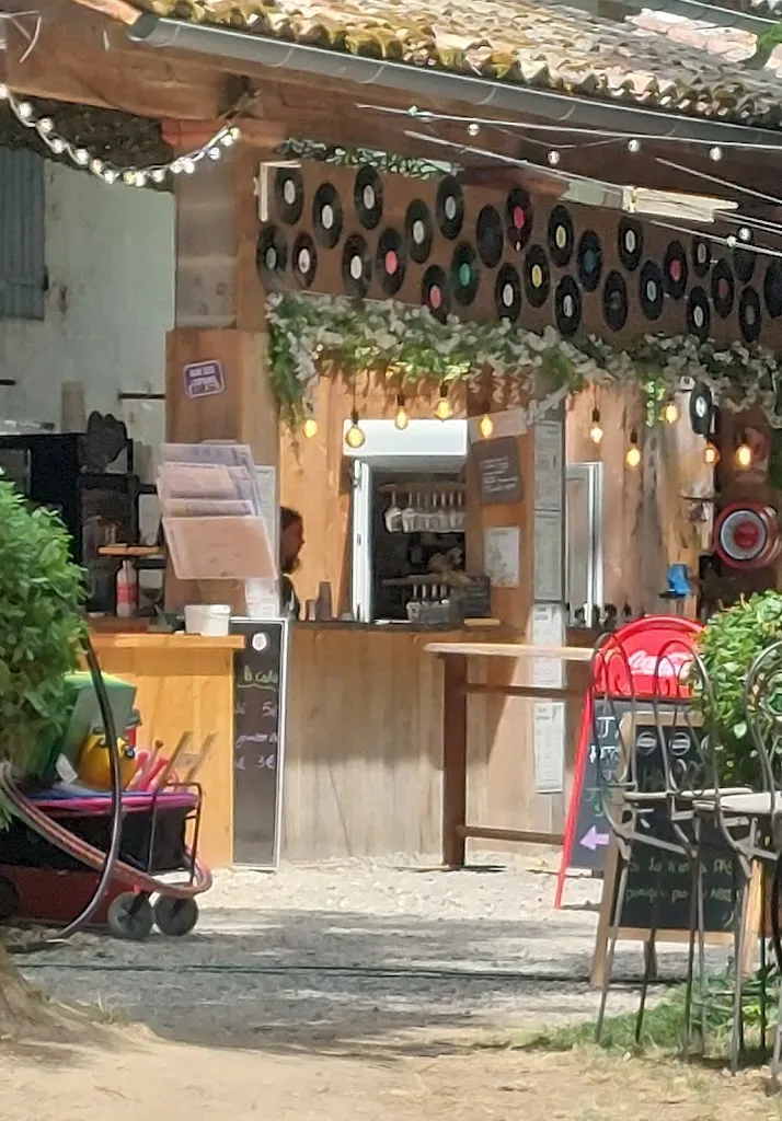 Béa_La Guinguette de Jouaninel_Fronton_review