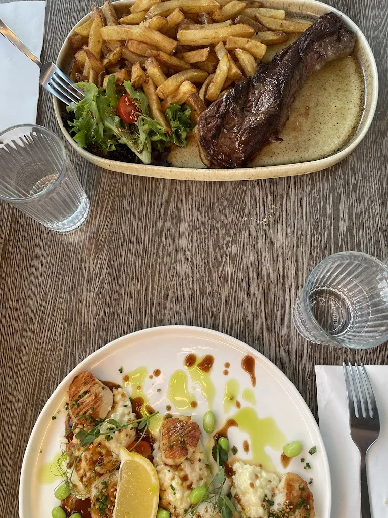 Charlène Abescat-leroy_L'ARÔME_Saint-Sauveur_review