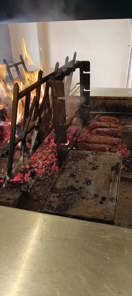 Yannick LG_Café des Lys_Saint-Sauveur_review