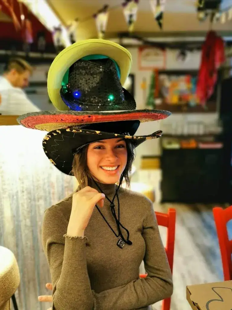 Country Pizza_Castelnau-d'Estrétefonds_slider_image_3