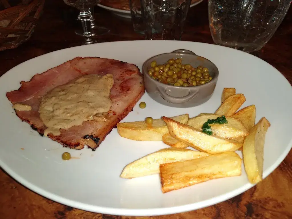 Le restaurant du vieux Brassac_Brassac_slider_image_1