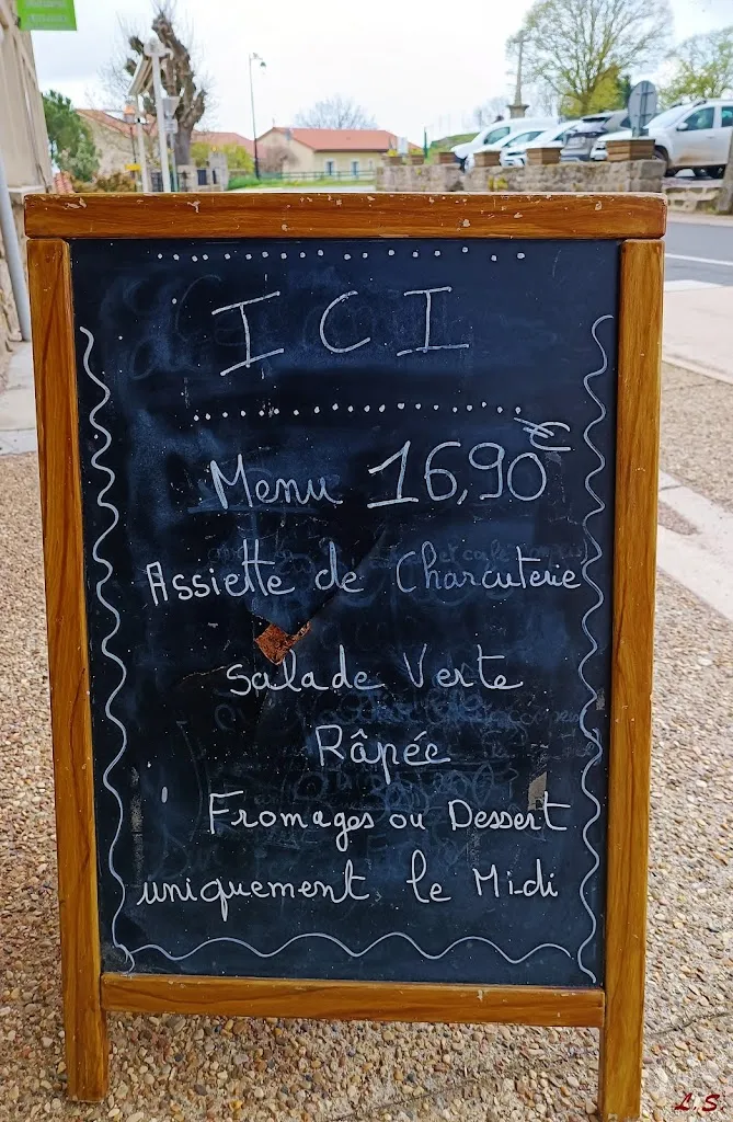 Menu_Epicerie Restaurant Bar Gites Le Coin des Ecureuils_Lérigneux_immagine_1