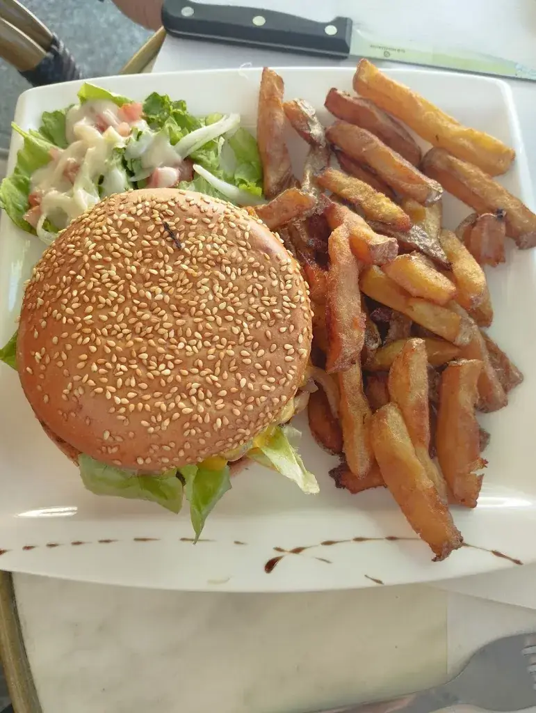 Marie-blanche Despeyroux_Le Grand Café Brassac_Brassac_review