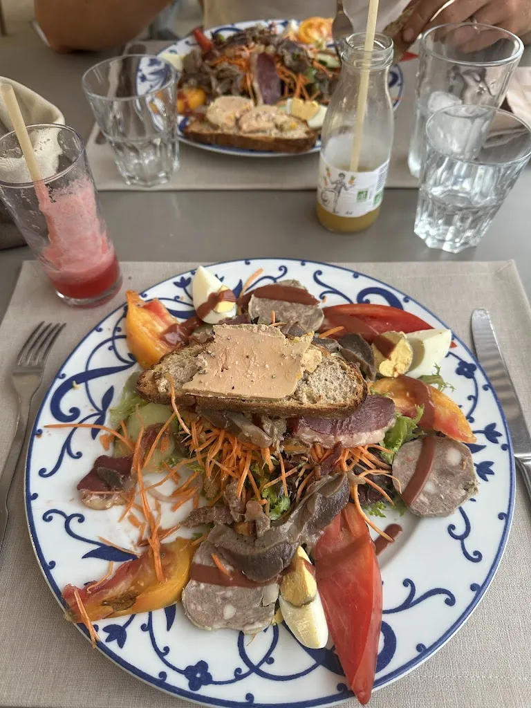 Margaux Coutarel-Landes_Domaine de Py_Loubressac_review