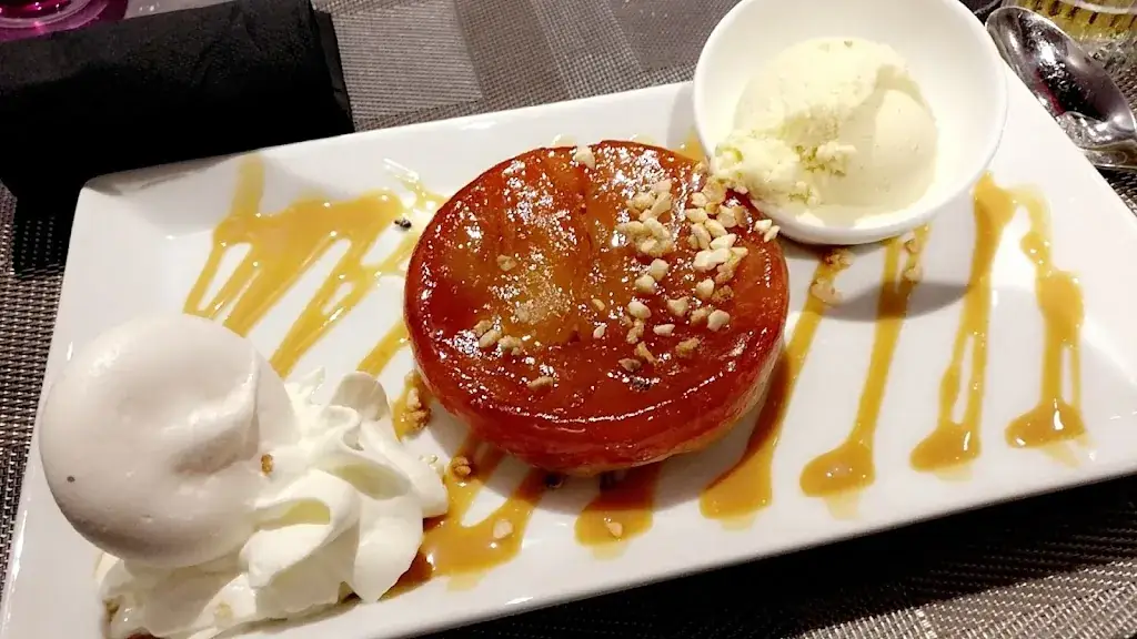 Café de la Poste_Bretenoux_slider_image_2