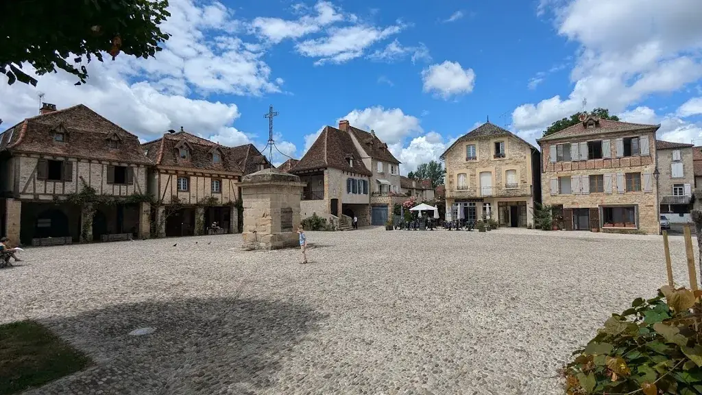 Café de la Poste_Bretenoux_slider_image_3