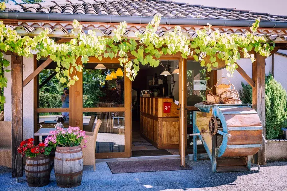 Hôtel Restaurant Chez Pito_Busque_slider_image_1