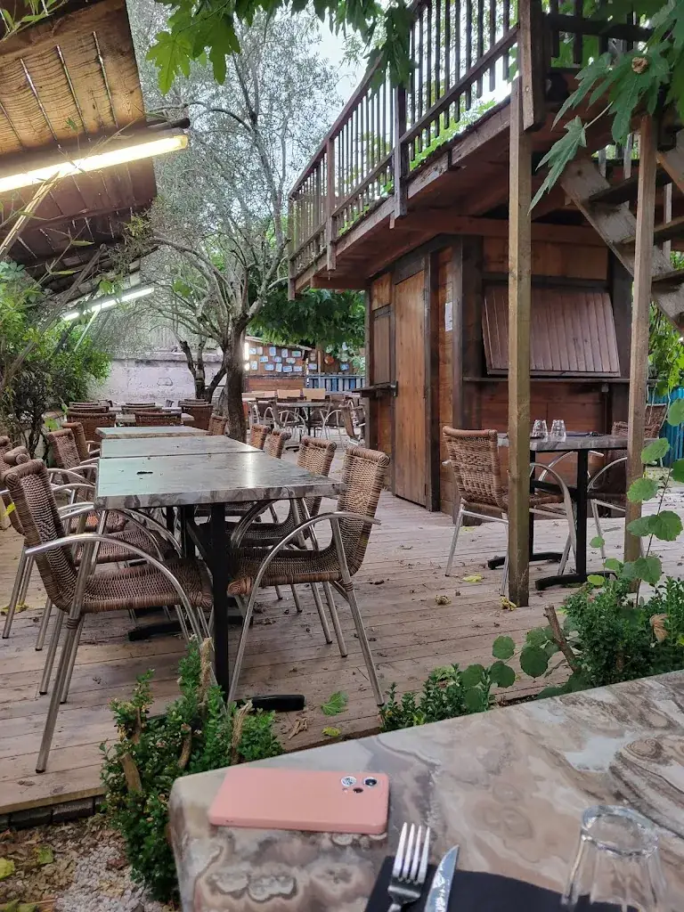 Hôtel Restaurant Chez Pito_Busque_slider_image_3