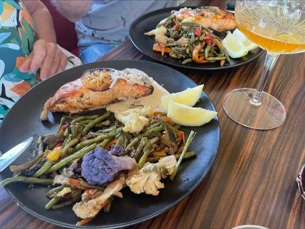 Татьяна Бодненко_Le Goût ( Nouveau Propriétaire ) Restaurant, Pizzeria, Bar , Espace jeux, Pétanque, Chicha_Leyment_review