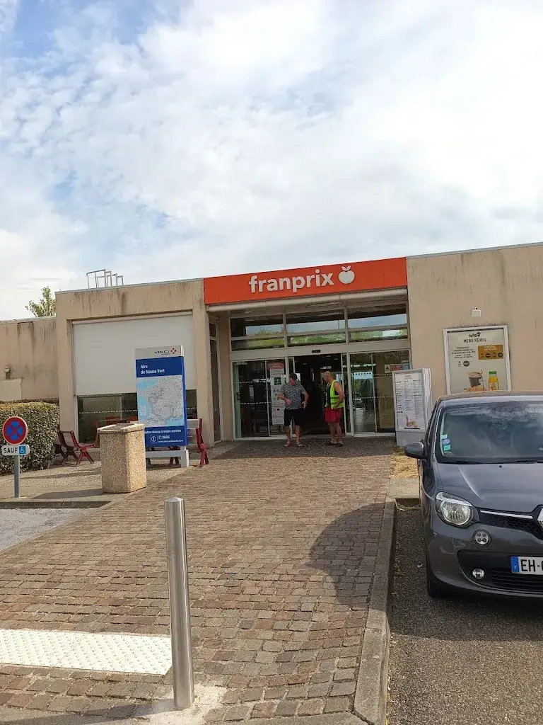 giorgi rostiashvili_Phileas_Bressols_review