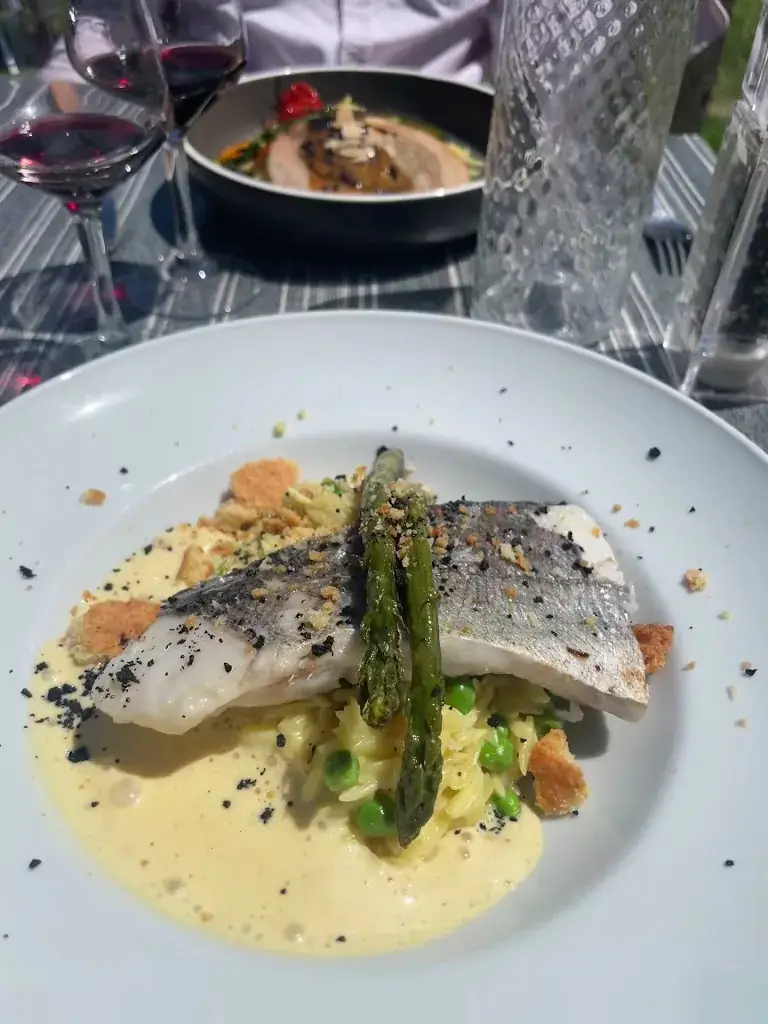 Chez Gabriel Resto_Lacourt-Saint-Pierre_slider_image_2