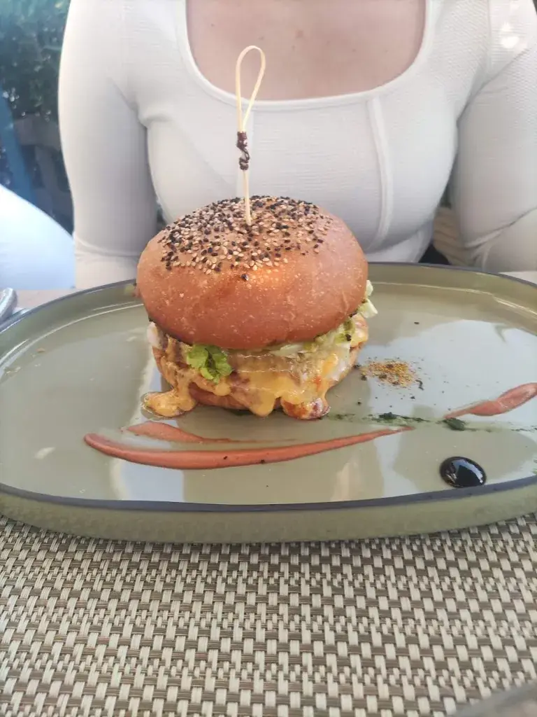 Menu_La Cassine du Burger_Bruguières_image_7