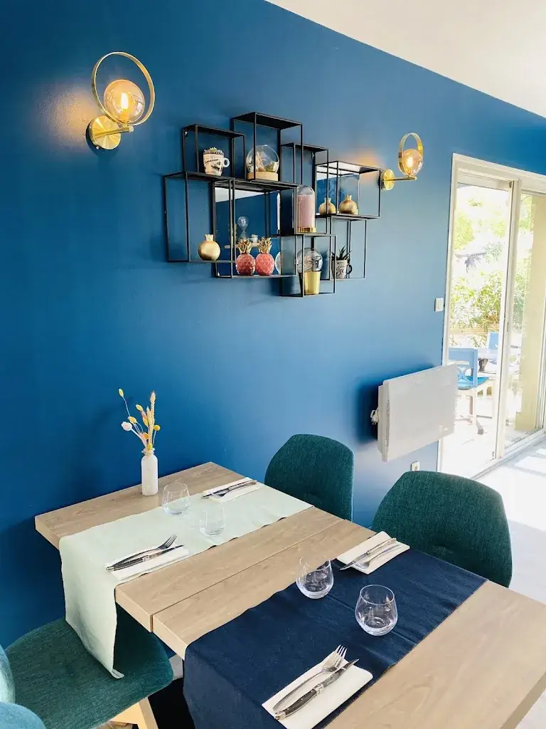 Sophie von Kretschmann_La Cassine du Burger_Bruguières_review