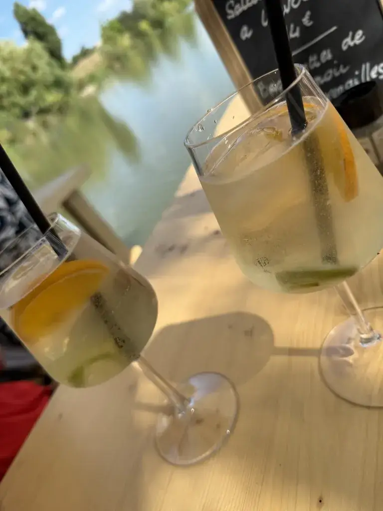 florence Tonello_Le Cabanon_Bruguières_review