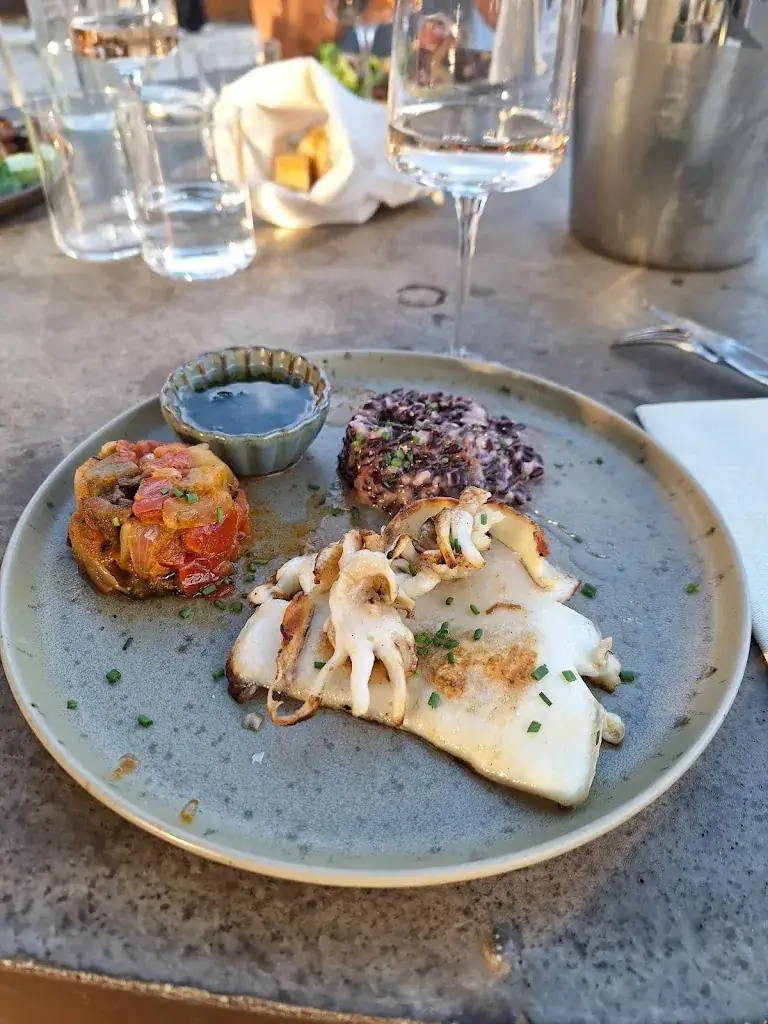 Maison Balèti_Cabrières-d'Avignon_slider_image_3