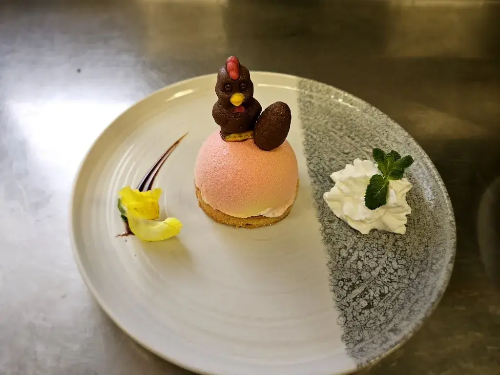 Restaurant Le Saint Rémens pere et fils_Saint-Maurice-de-Rémens_slider_image_2