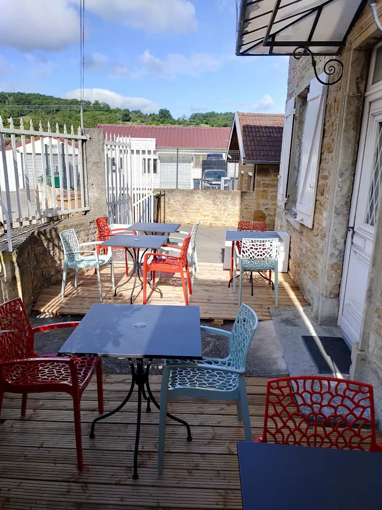 La Manufacture Culinaire Pizza e Pasta Restaurant in Lissieu