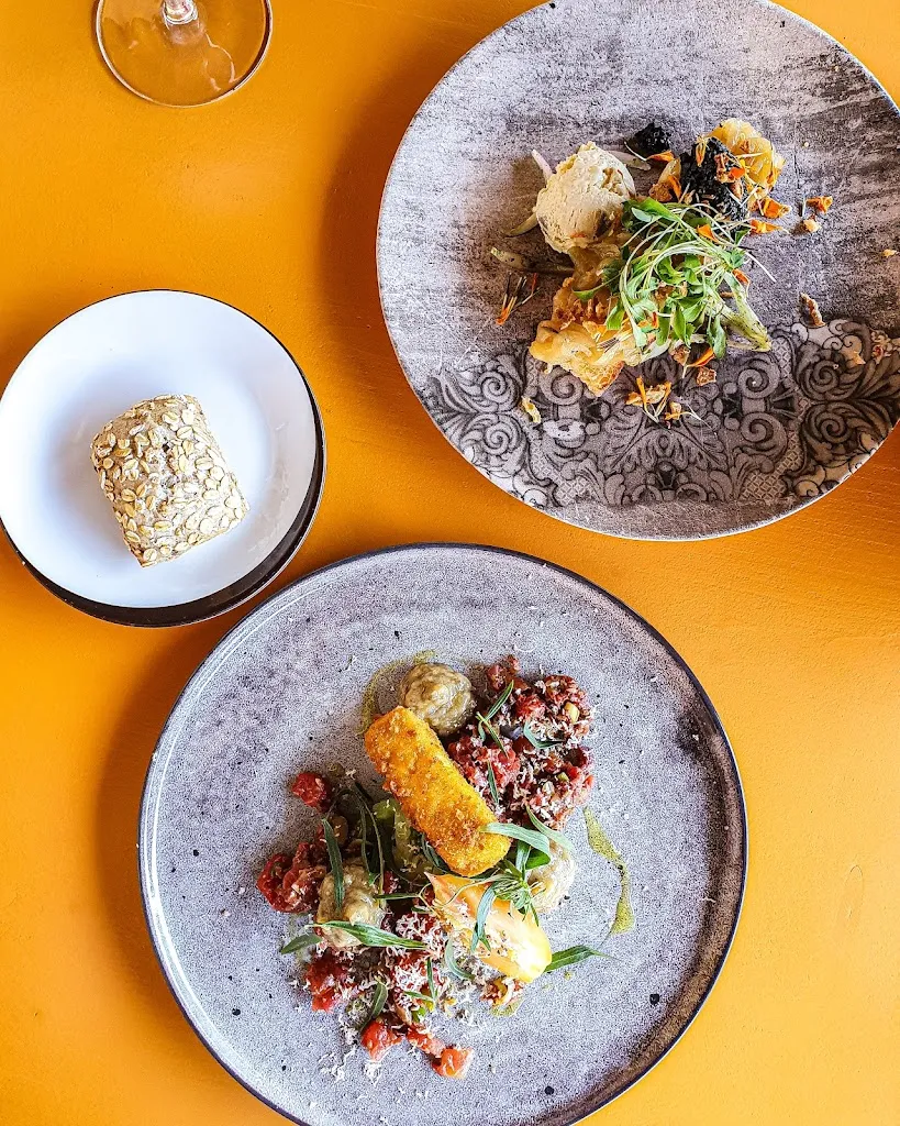 Tati Pinheiro_Les Mets d'Adelaide_Castres_review