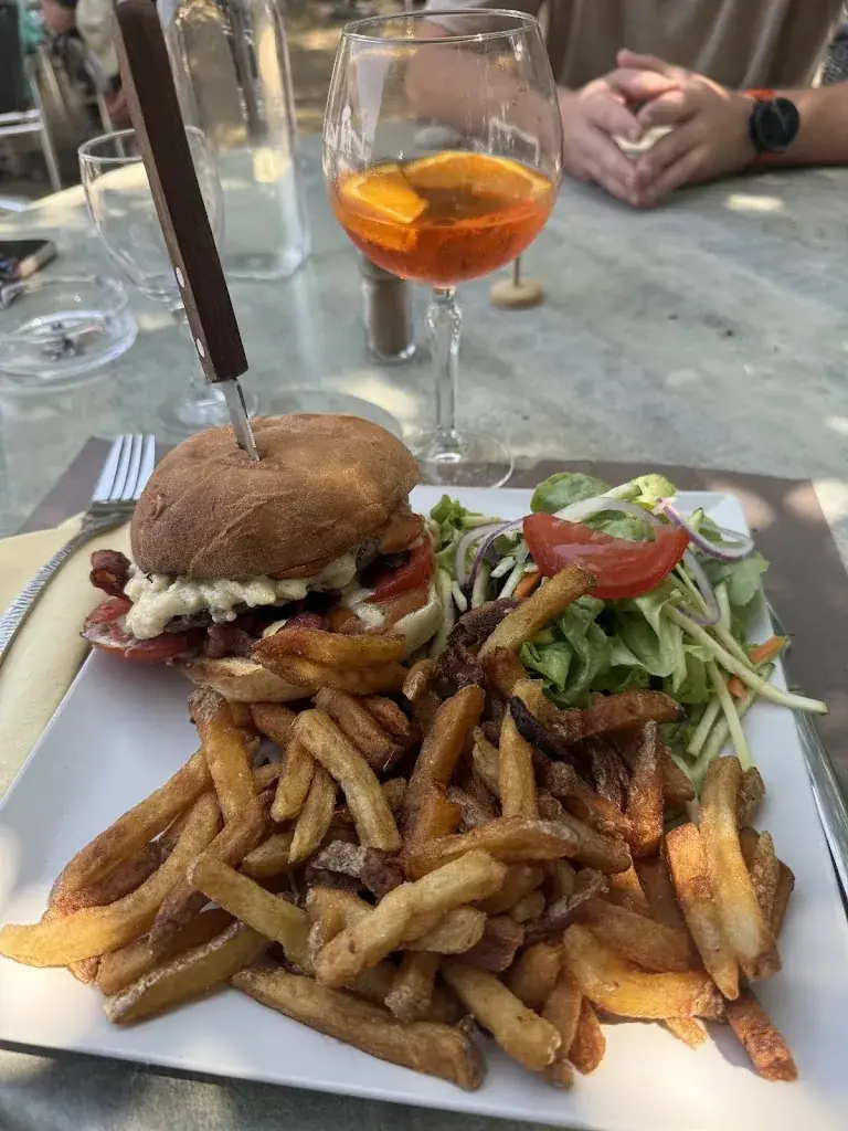 Vincent COSTANZO_Chez Mima_Castres_review