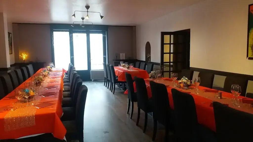 Restaurant-Bar et Chambres d’Hôtes près Castres - L'AUBERGE DES SALVAGES_Burlats_slider_image_3