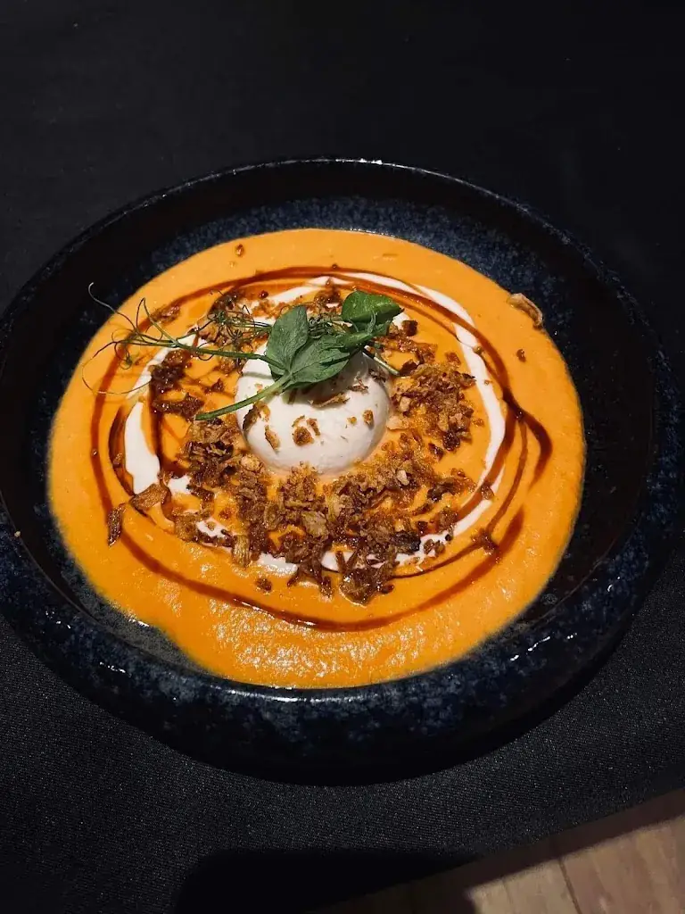 Le Co'sie_Calmont_slider_image_3