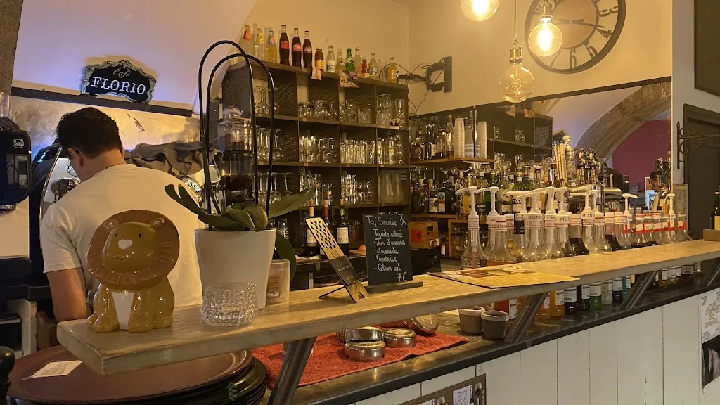 Le cap ou pas cap Restaurant in Cajarc