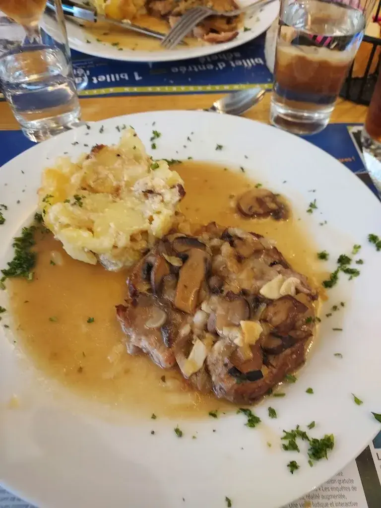 AVIAN Marcel_restaurant du pont vieux_Camarès_recensione