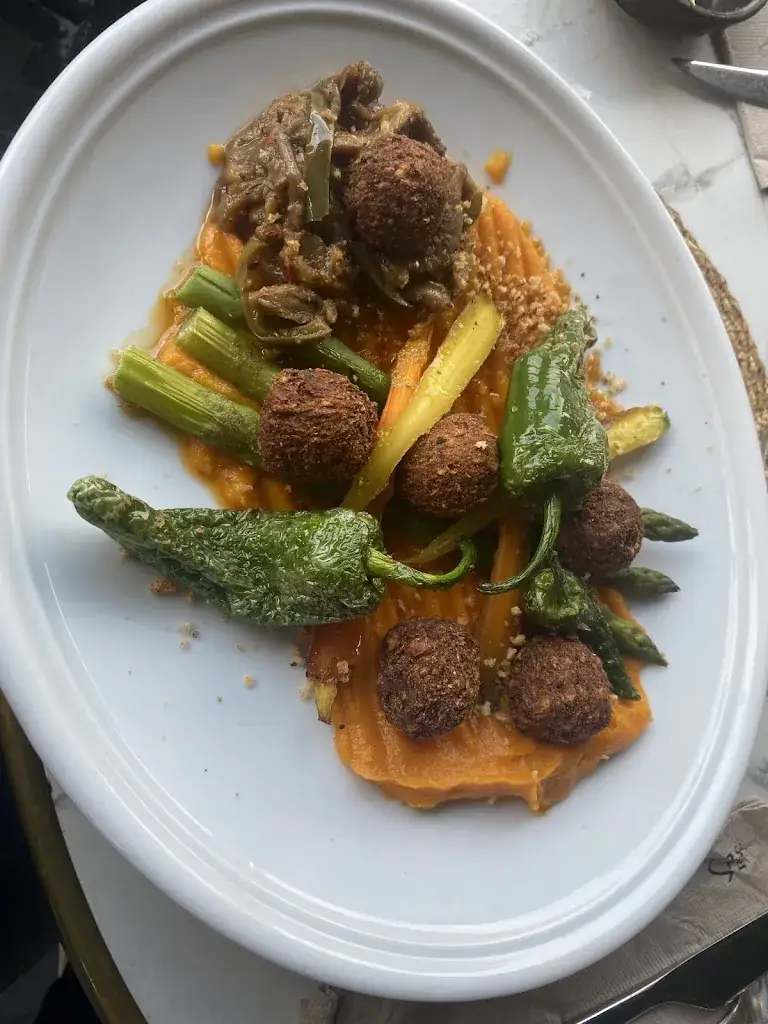 L KiKi_HELLO RESTAURANT - CABESTANY_Cabestany_review