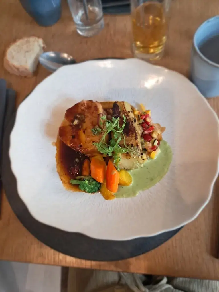 Pierre Marthinet_La Corbeille Fleurie_Dorées_review