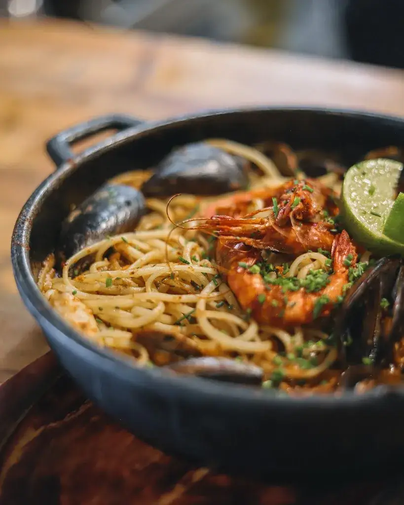 Chez Christopher_Saleilles_slider_image_3