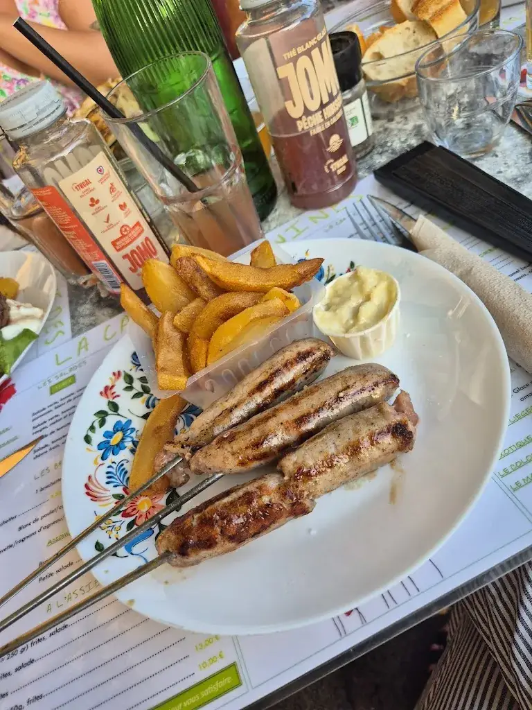 Emma. Emma_Le Grand Café Des Nines_Cabestany_review