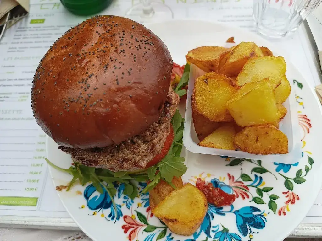 Le Grand Café Des Nines_Cabestany_slider_image_3