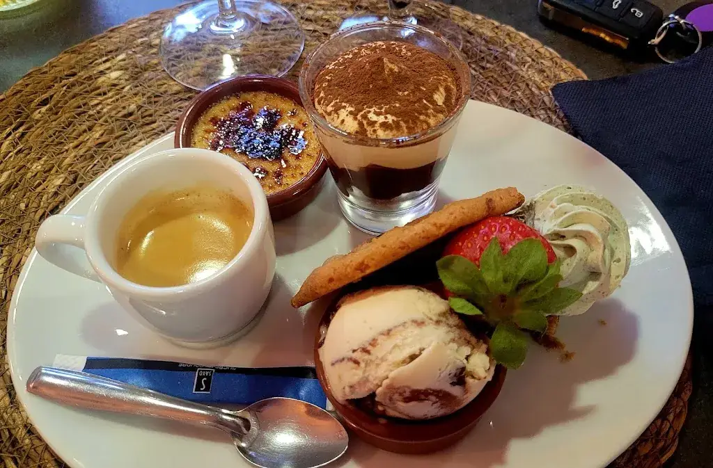 Isabelle Gitard_Aux Mots Passants_Perpignan_recensione