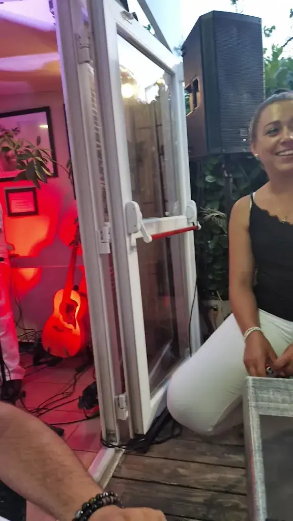 Aux Mots Passants_Perpignan_slider_image_2