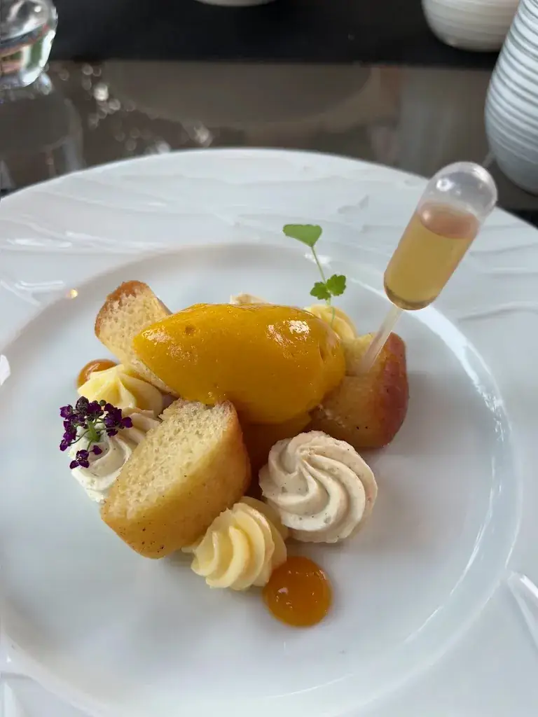 Restaurant Mouton Benoit_Loire-sur-Rhône_slider_image_2