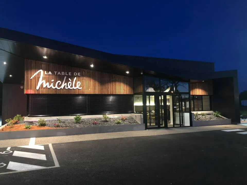 La Table de Michèle_Campsas_slider_image_1