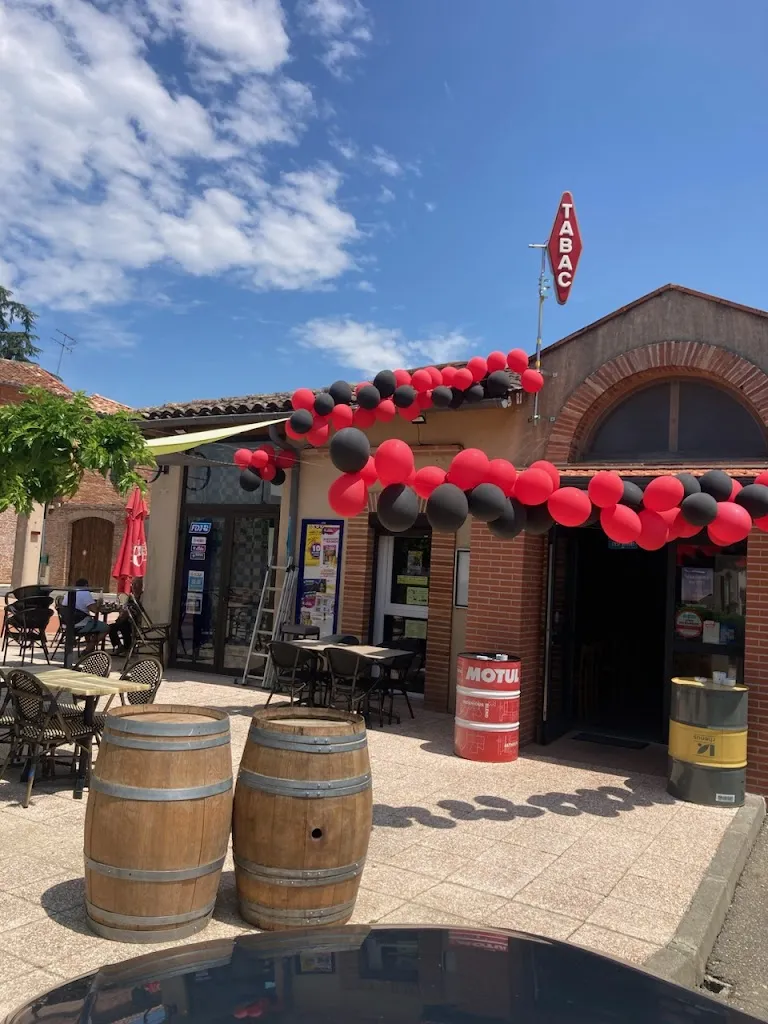 Restaurant Bar Tabac de la Place restaurant in Campsas