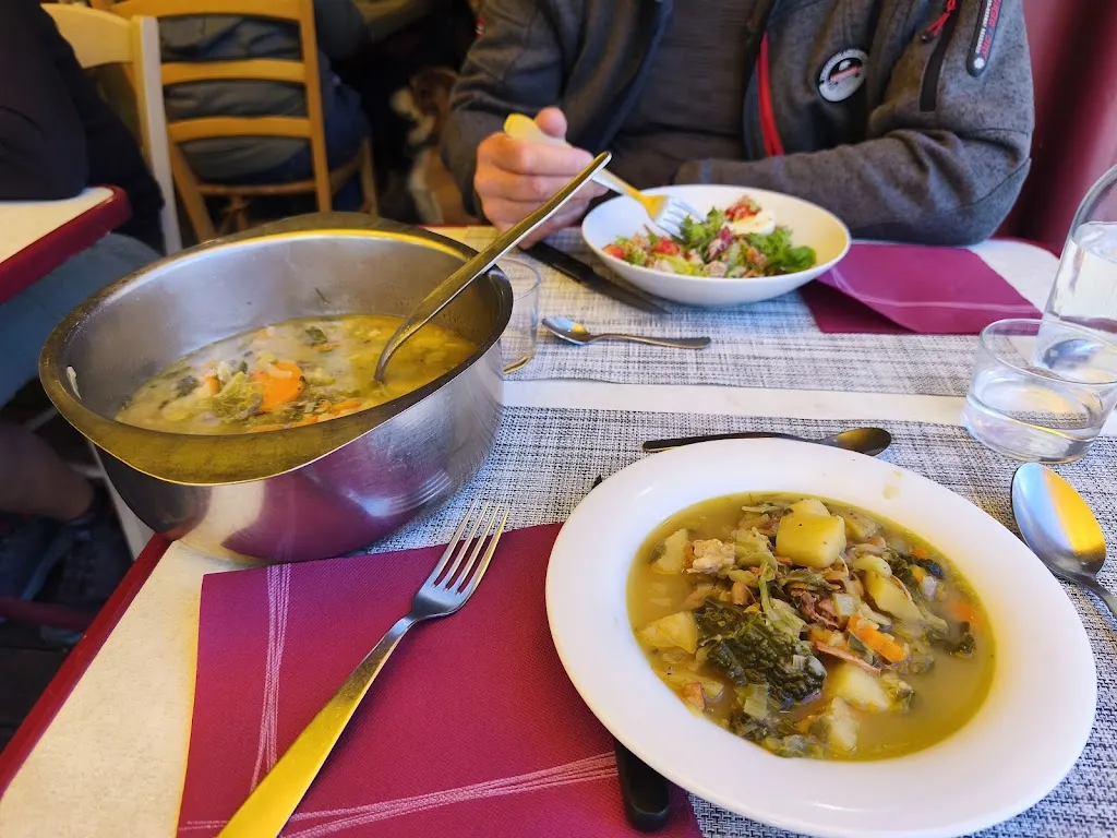 Laetitia Chabanol Bonnet_La Passeyade_Campan_review