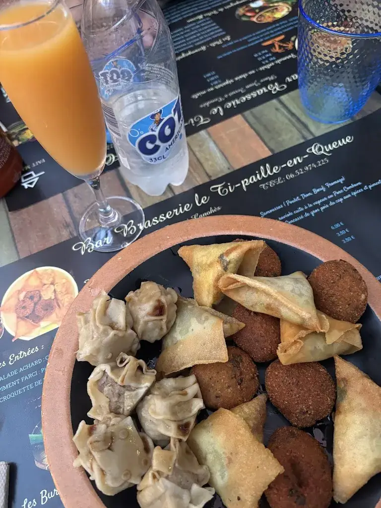 Mindy LE_Ti-paille en-queue_Canohès_review