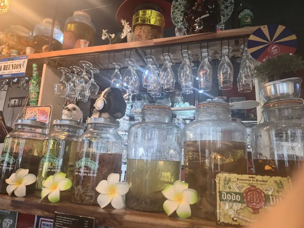 Aude Fabre _Ti-paille en-queue_Canohès_review