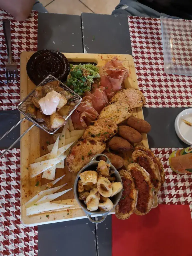 Menu_Restaurant EL PUEBLO_Canohès_immagine_3