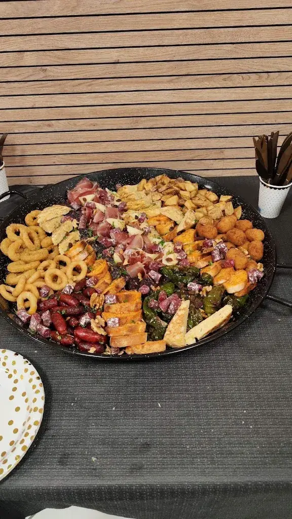 Célia Vega_Restaurant EL PUEBLO_Canohès_recensione