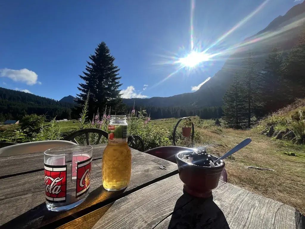 Rohr Éric_Bar le taillefer_Livet-et-Gavet_review