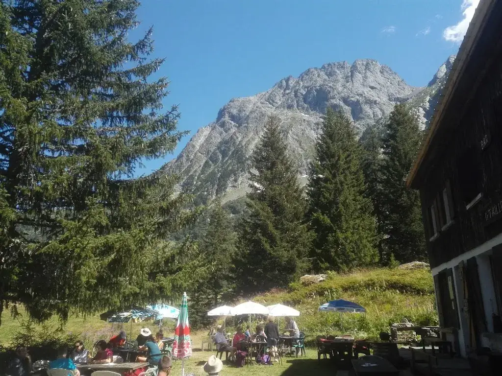 Boris KRIN_Bar le taillefer_Livet-et-Gavet_review