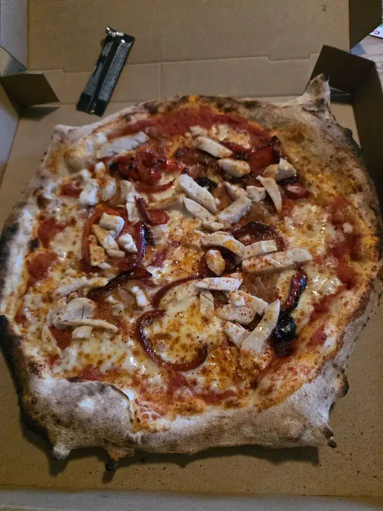 pividori sebastien_RUSTIC PIZZA_Canohès_review