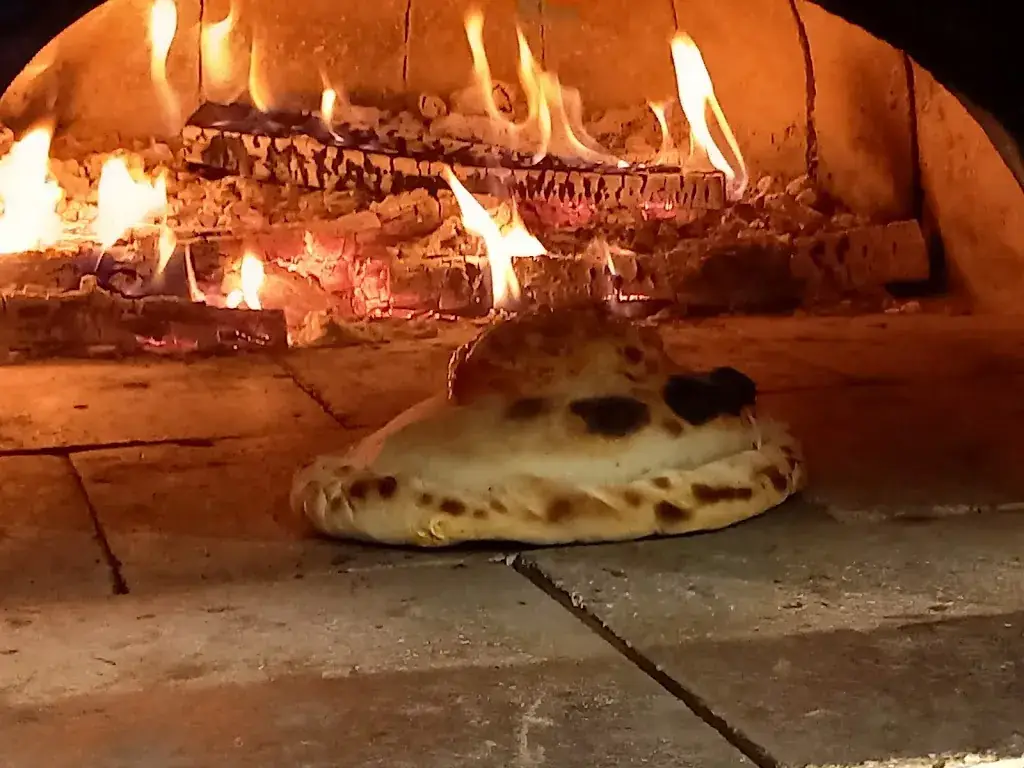 Pizza Lena_Canohès_slider_image_2